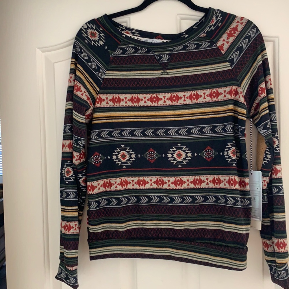 New with tag long sleeve southwestern style print with patches on the elbow area